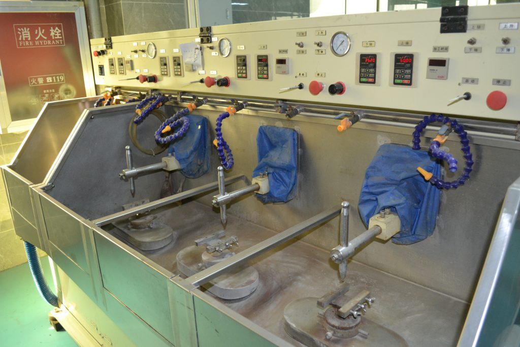 Cylindrical Lens Manufacturer 02