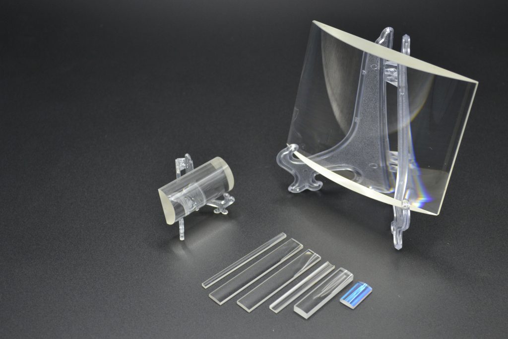 Reliable Cylindrical Lens Manufacturer