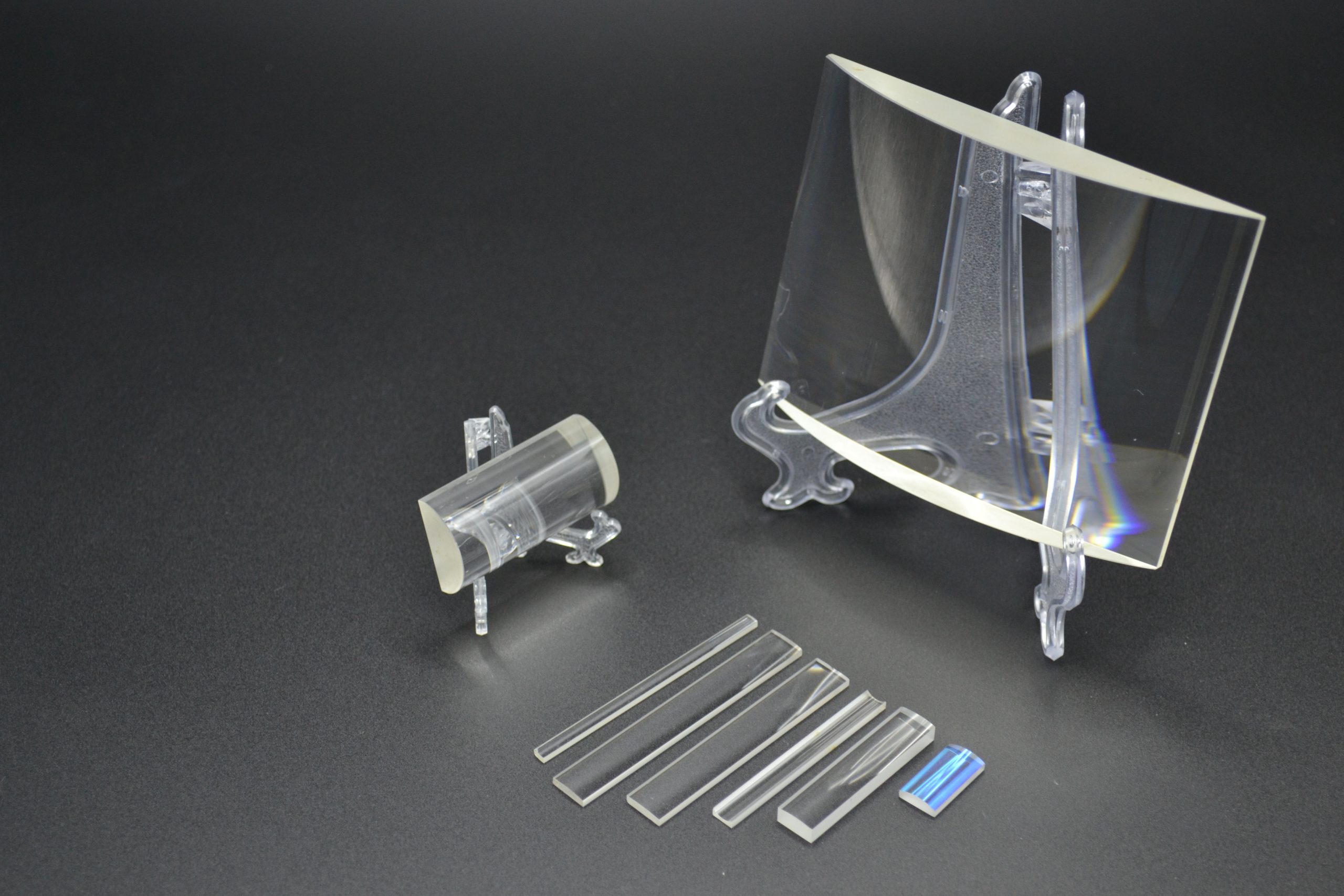 Reliable Cylindrical Lens Manufacturer